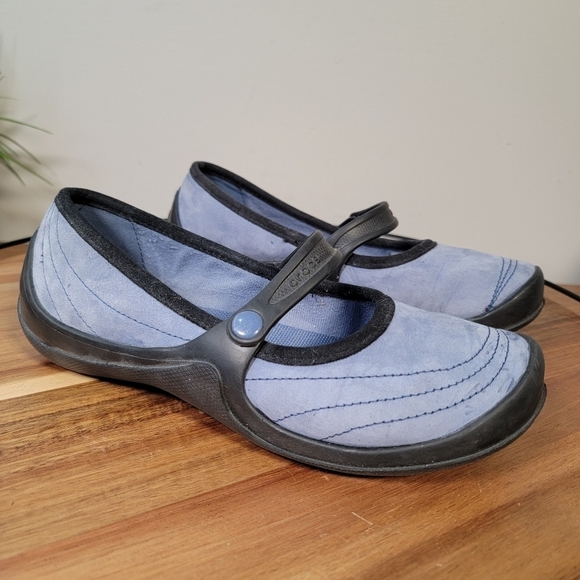 CROCS Mary Janes Blue Nubuck Leather Wrapped Shoes Flats Comfy Size 6 - Picture 5 of 17